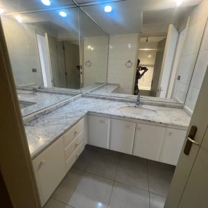 Arriendo espectacular duplex  con patio y piscina privada, Vitacura full