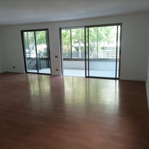 Arriendo espectacular duplex  con patio y piscina privada, Vitacura full