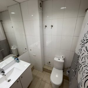 Venta excelente dpto. Plaza de Asís/ Las Condes / Cantagallo full